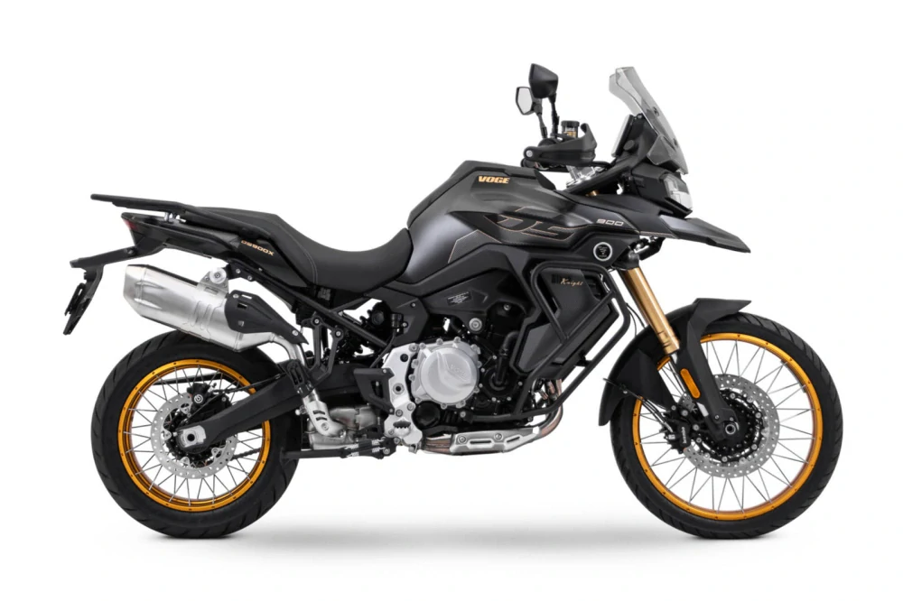 VOGE 900 DSX