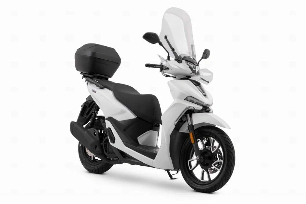 VOGE SR16 125i