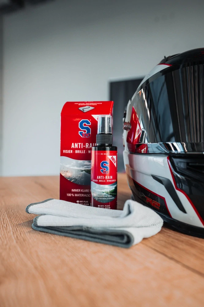 S100 Anti-Rain vrátane utierky z mikrovlákna - 100ml