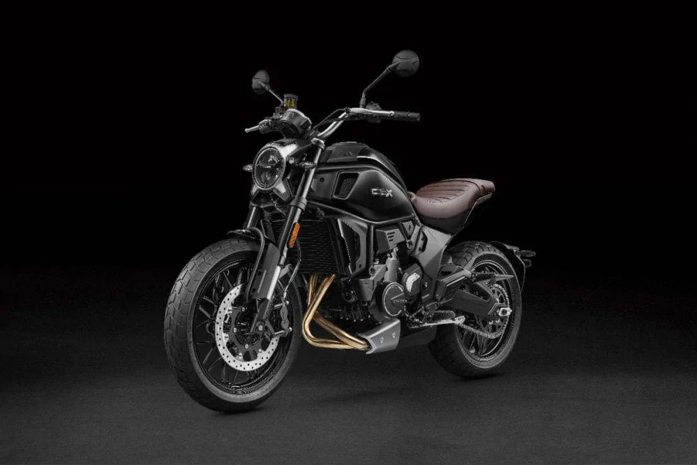 CFMOTO 700CL-X Heritage