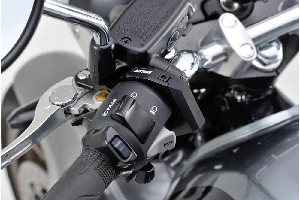 DAYTONA USB-A zásuvka tenká, dvojitá