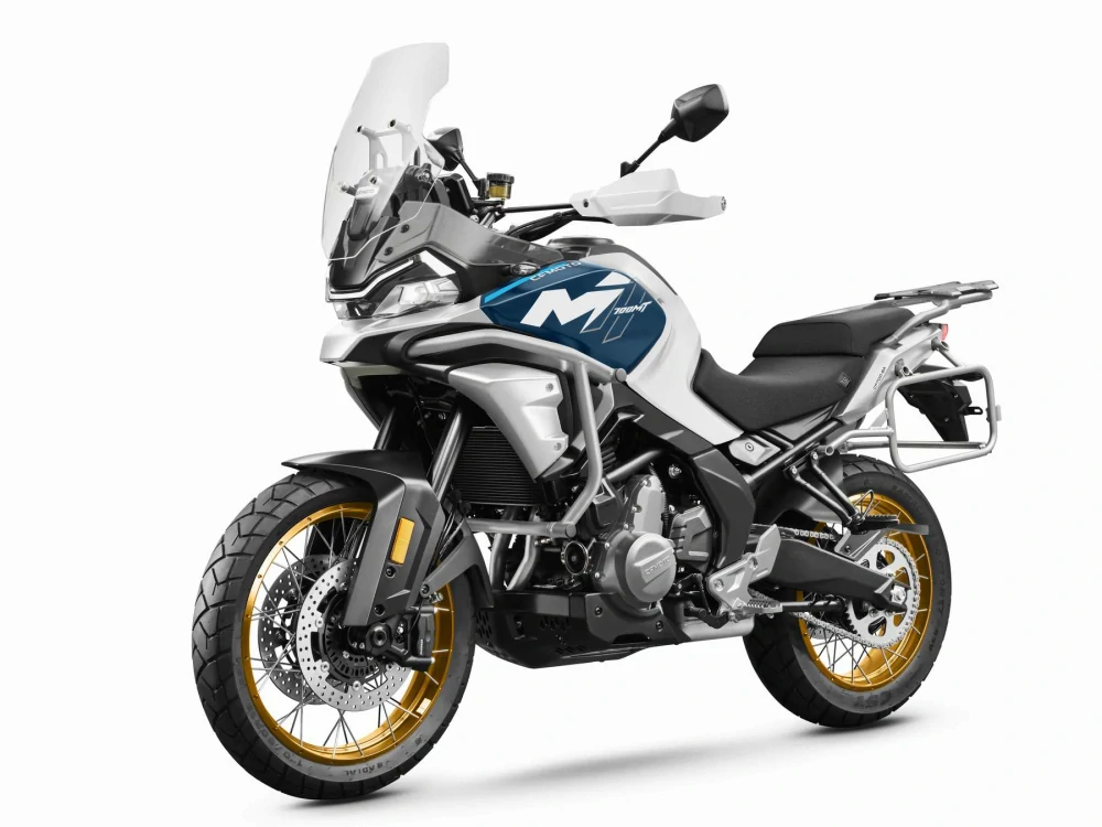 CFMOTO 700MT Adventure