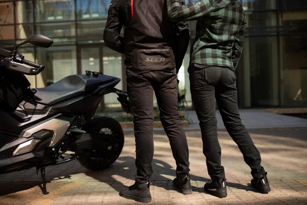 SECA Squadron Black - veľkosť 38