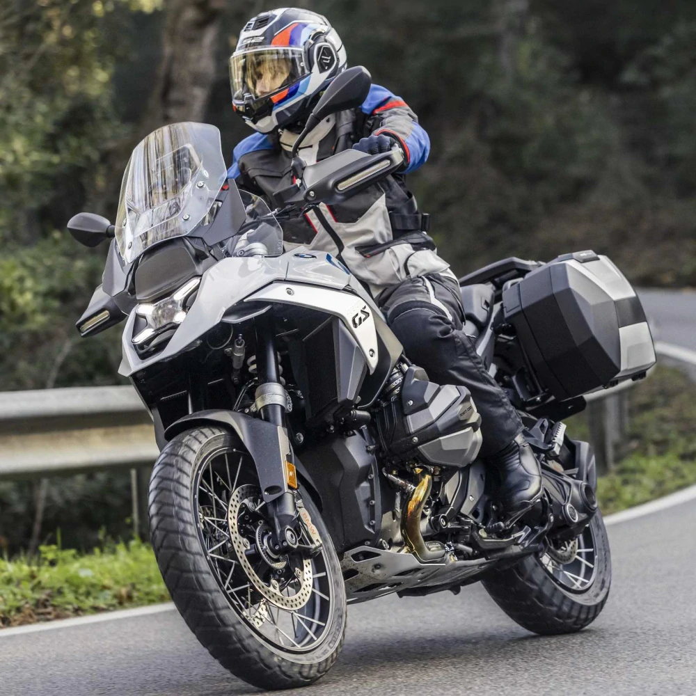 SHAD SH38X Carbon rozšíriteľné bočné kufre
